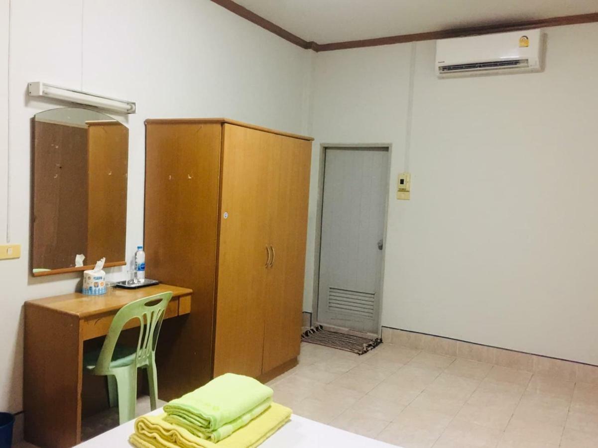 Cathay Guesthouse Hat Yai Exterior foto